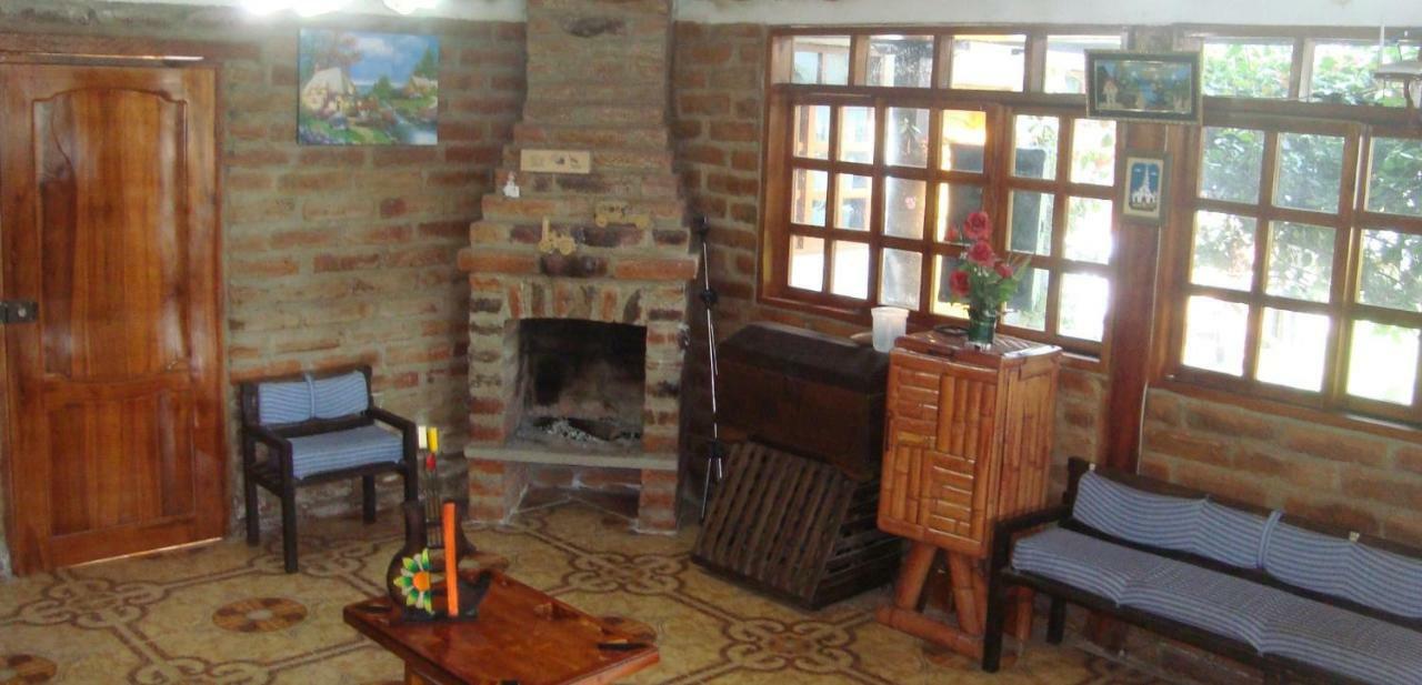 El Descanso “The Rest” Otavalo Exteriör bild